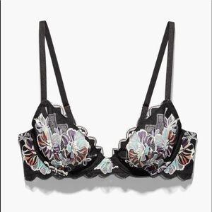 NWT Savage X Fenty Bra